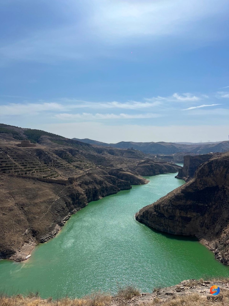 610707A0-105C-430A-AA2A-ABAE4C4F4A15