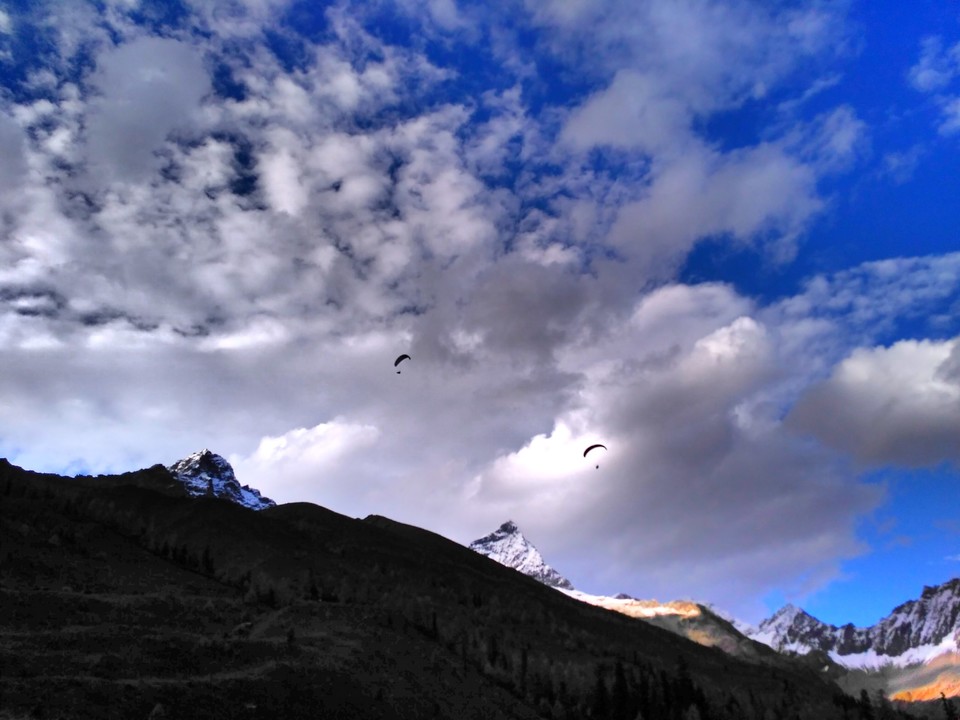 mmexport1476676930775