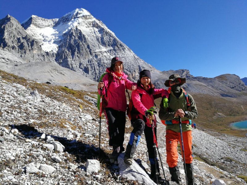 079E4D90-4556-437E-9778-A3A0977D1F3D-1962-0000032EBE067EBB_tmp