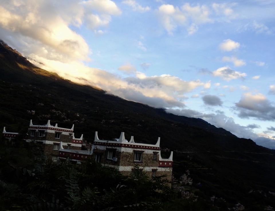 EE637D68-6BFB-4E5B-AFC0-6A1616565589-430-00000088071C2173_tmp