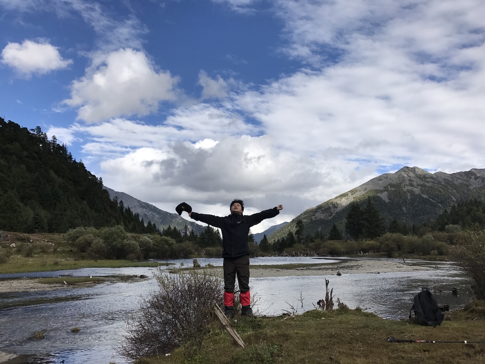 03634765-C618-4C8C-8F1E-DBB29EB46A3D-430-00000086B2B6F082_tmp