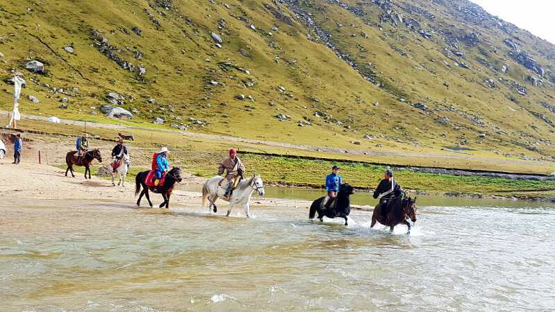 6A03F828-106D-4D4D-A4AA-560AC2D04391-2976-000004485279CD79_tmp