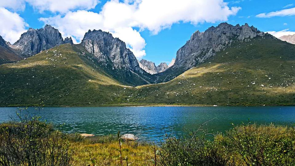 71258A11-C12A-4BE6-8969-BFA44BF27FCF-2976-00000448CCF5E6D4_tmp