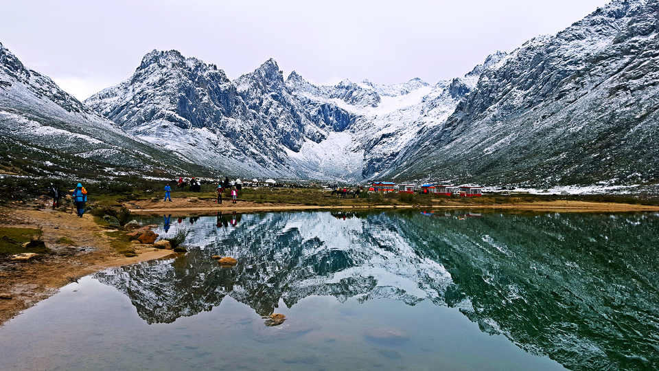 F033CAB5-3212-4CC2-98DF-7A3F0B265B30-645-000000B1926FA619_tmp