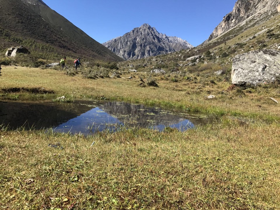 1E170266-A545-4152-9FFC-39AF68845BB9-3215-000004B84806F3F0_tmp