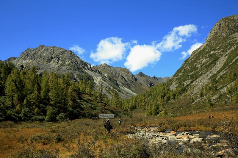 AF2DF69E-3598-4EC1-B340-CF6394D1206E-430-00000086815561C4_tmp