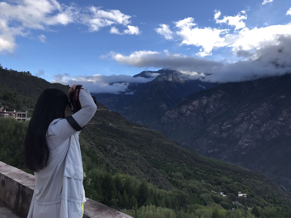 03524D52-3C37-4494-A15C-147827A66C5F-430-000000883581E988_tmp