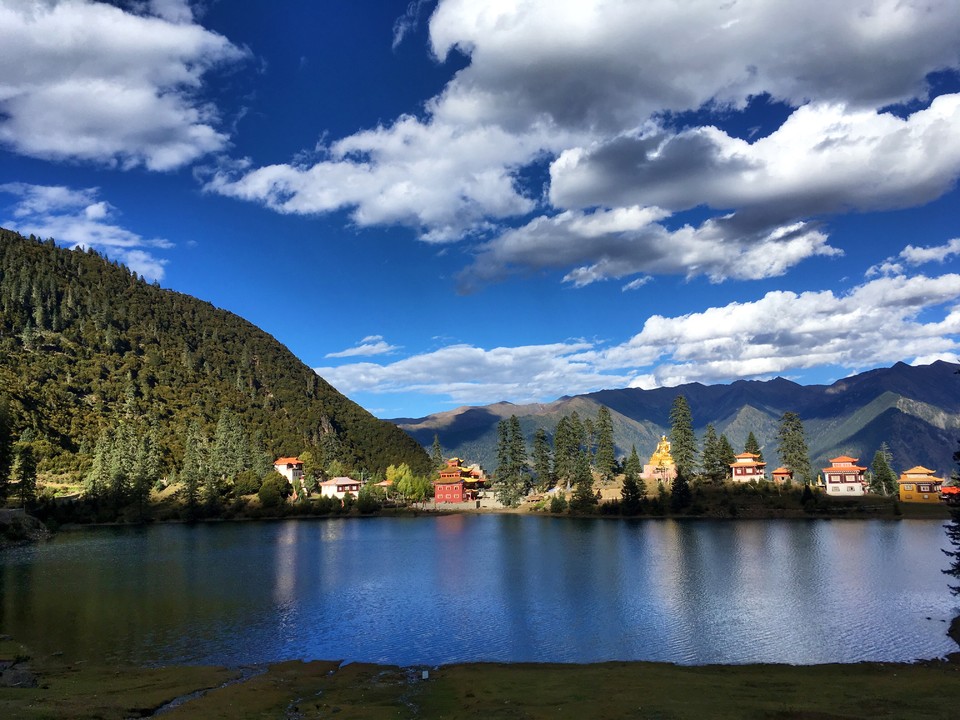 1B919EF2-4DE1-4180-BF50-3C5F6282CBE8-3215-000004B967295AE9_tmp