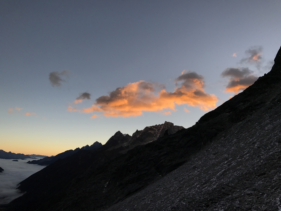 EE4FC6B8-A5D2-483C-839A-483230554615-1148-00000163732B260B_tmp