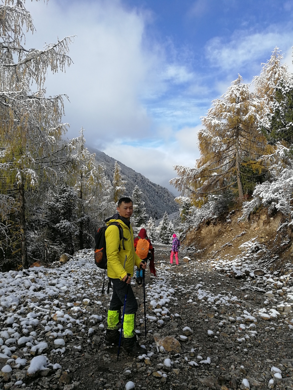 80CF90AB-518E-4E51-80D8-B8A77195F8CC-2201-000003322923AC02_tmp