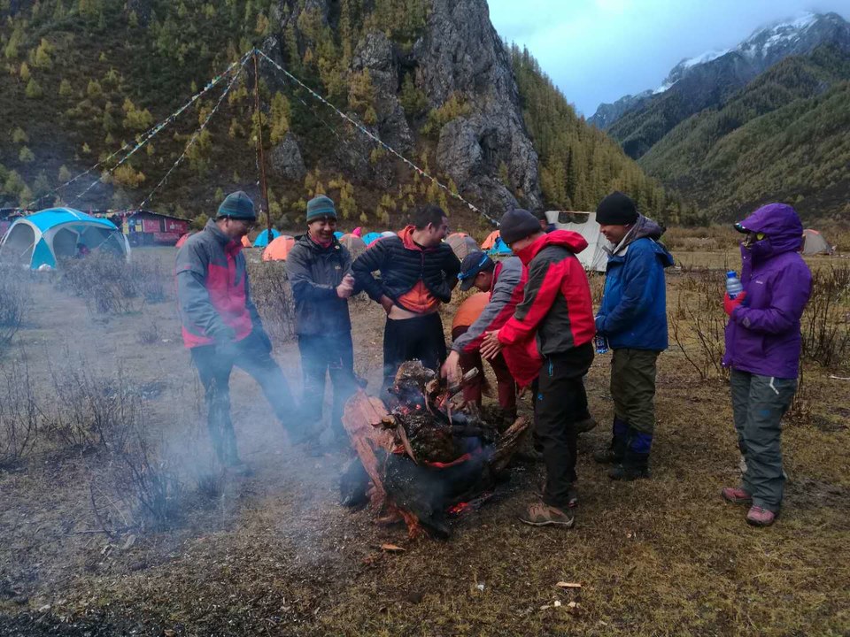 DB16EBA1-A9F2-495D-A41D-451778F4E803-2201-0000033BB713E7B5_tmp