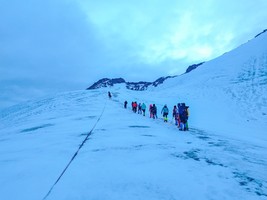 【岗什卡】岗什卡三峰技术型雪山3日攀登体验