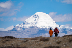 【阿里转山】冈仁波齐+玛旁雍措+拉昂措+佩枯措+珠峰古堡8日•8人小团