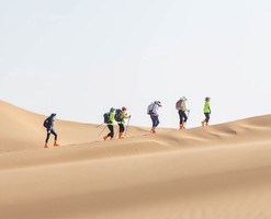 【腾格里沙漠】2026腾格里沙漠元旦跨年盛宴 越野冲沙+体验式徒步+巴特尔大赛+篝火之夜4日