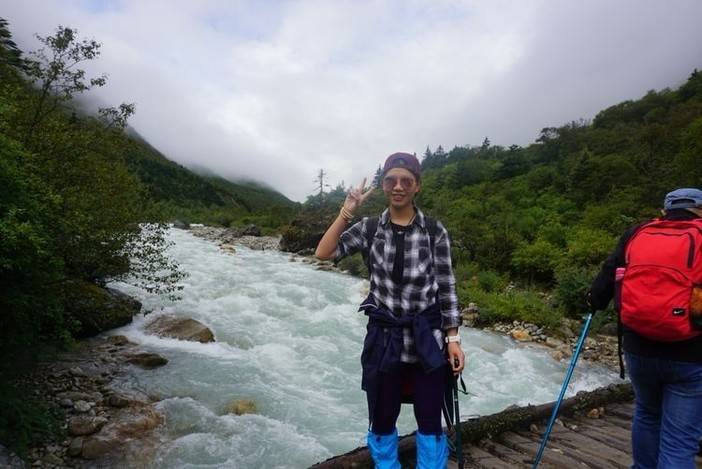 在贡嘎，遗憾之美