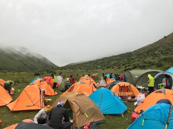 在贡嘎，遗憾之美