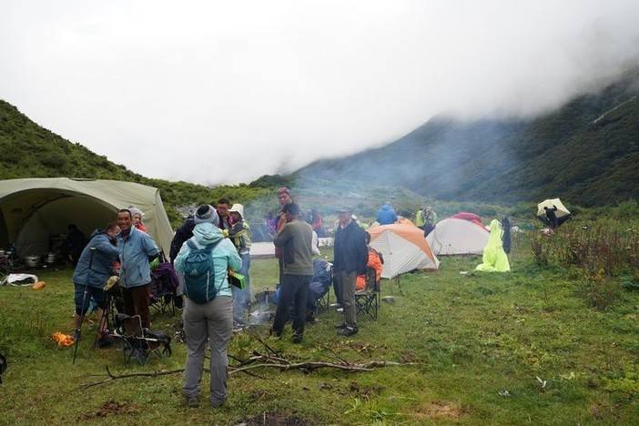 在贡嘎，遗憾之美