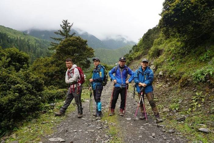 在贡嘎，遗憾之美