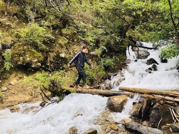 在贡嘎，遗憾之美