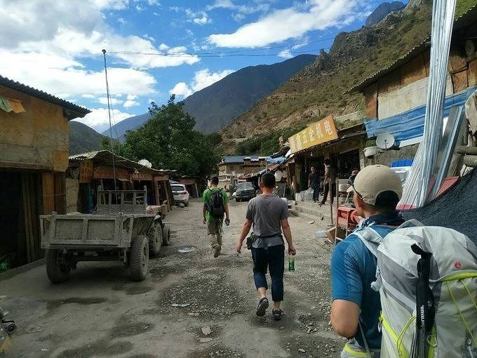 一生要走一次 天堂与地狱间的穿越 —— 洛克线