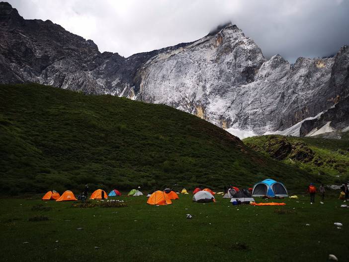 公元2018年端午22人探寻洛克古道的时光