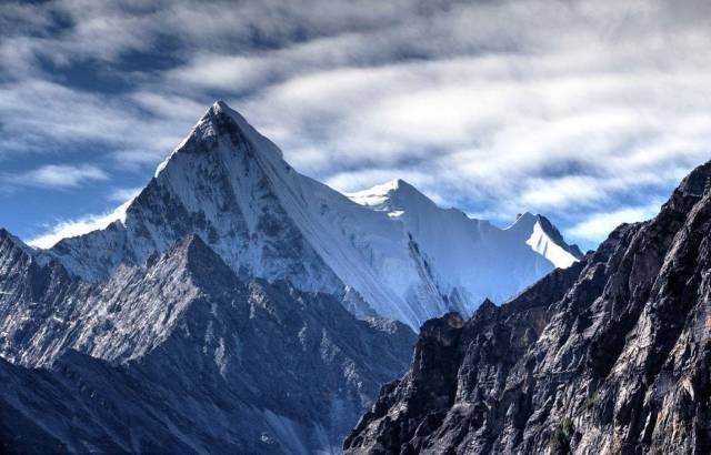 一生要走一次 天堂与地狱间的穿越 —— 洛克线