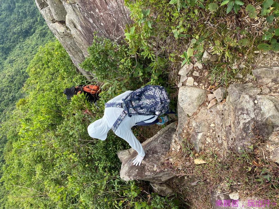 9941ae80-ed82-4118-98fe-10a550e6cec2