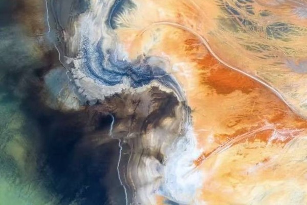 配航拍【端午】大地调色板、世界最大卧佛、龟峰山、地心世界、鄱阳湖赣东三日游