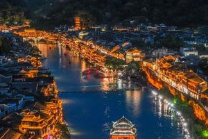 2.4-2.9寒假探索秘境湘西张家界