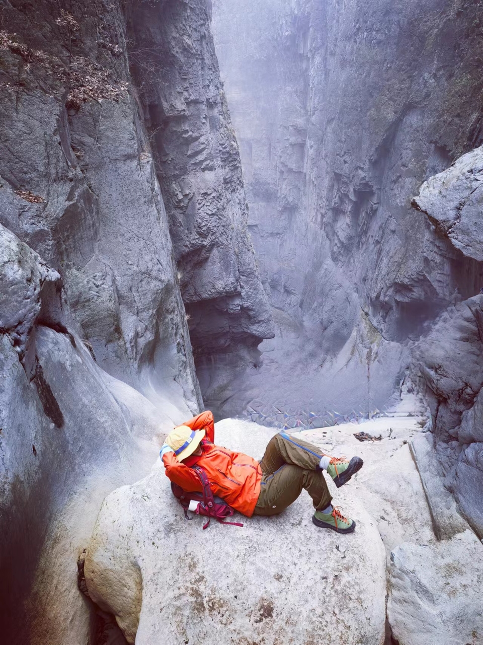 LQZV_W3d7iWWb85lHDf-EytgD3qNsaZFqdrYVwRwPT-kg8MdXV2XuS1Mf-sWnlFQ