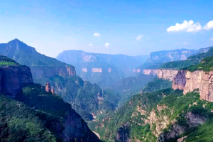 南太行3天2晚经典穿越，鹤立千仞的东方科莫拉多！