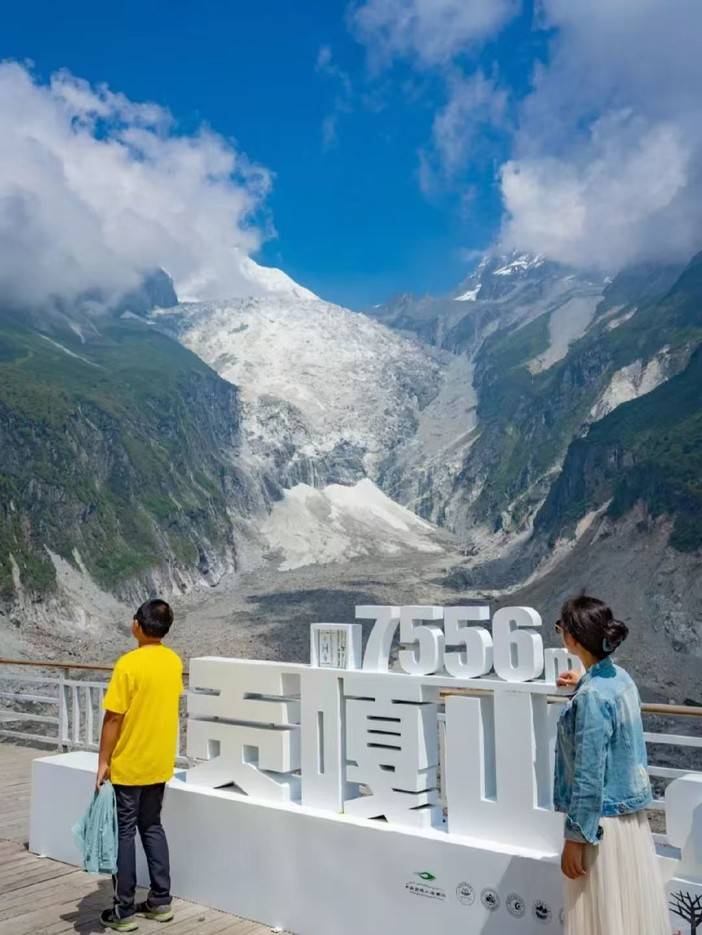 1724808713652948.jpg 03d2198bc893ef2d550ecb8cf032409.jpg