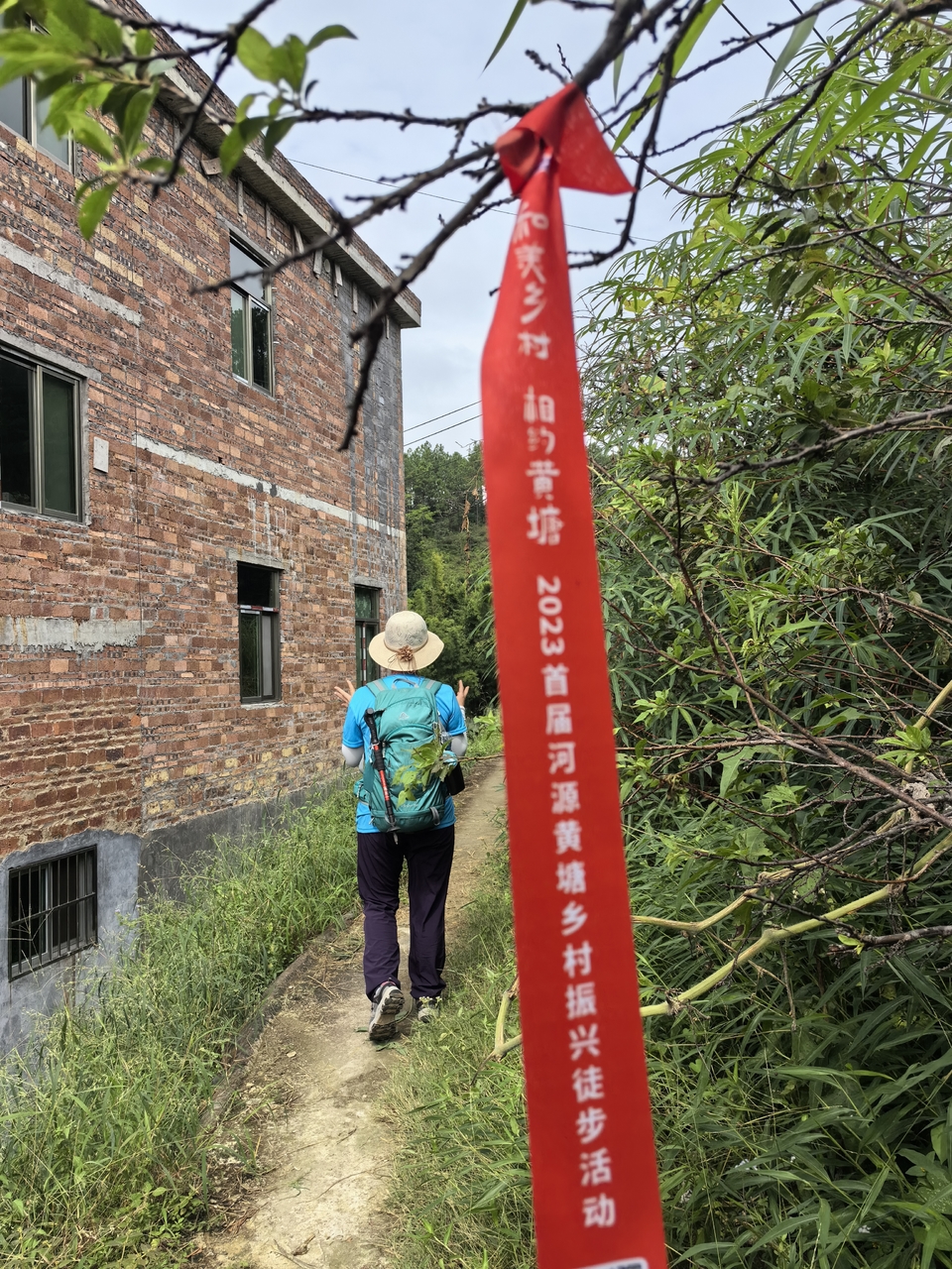 a29d7d52-44e1-4a7a-baec-7977f8181189