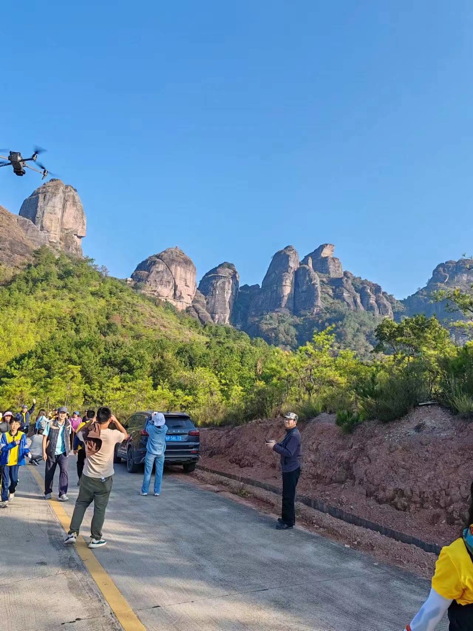 8b157558-dfb2-4925-b003-ea6e813b5e2d