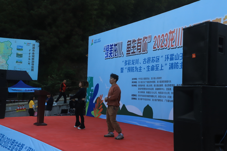 f8117913-3192-44ee-be75-1ec4ebf4c71b