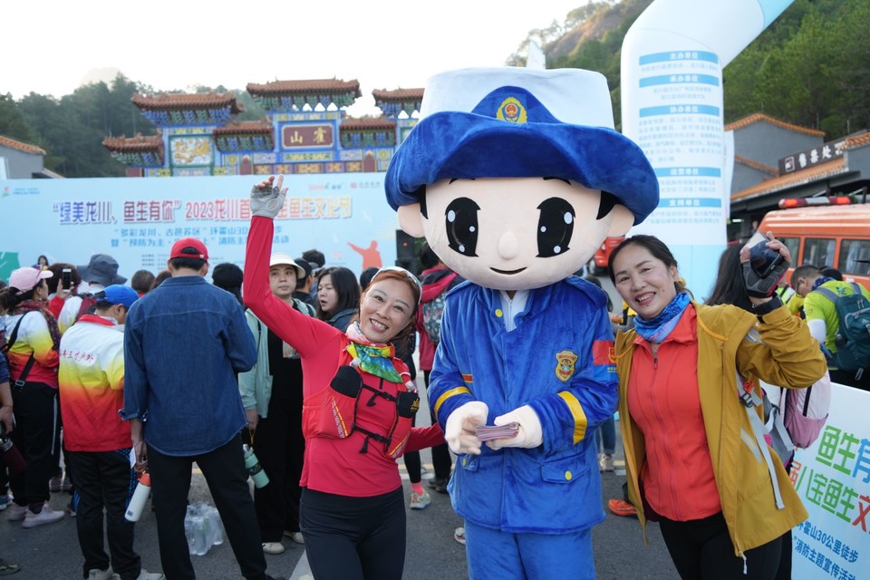 4d9f24031g178fd03d732fea9c6ad330