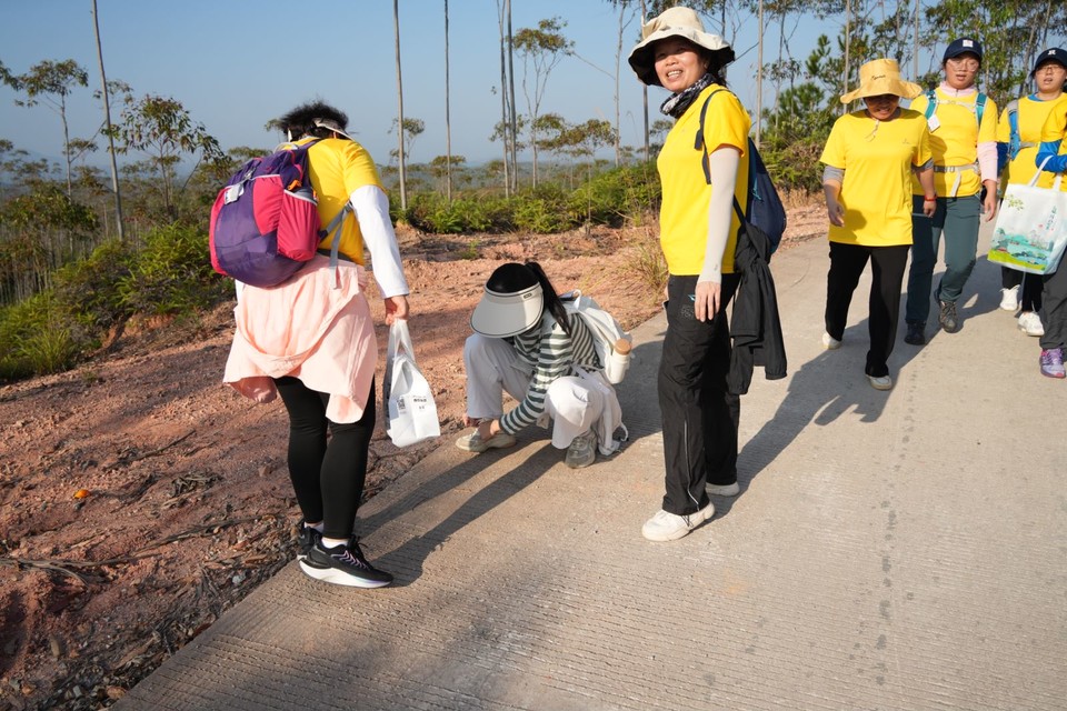 6d2b5a9a1nd4c6777211a8c08fe88a41