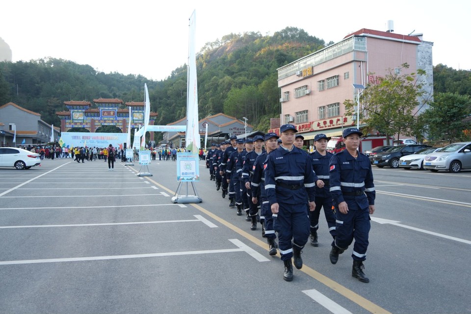 6fe7d3170ha7f7644f5187d2586c90b4