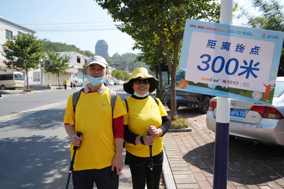 618ce2cb2r2ba95025a0526d0a29cf41