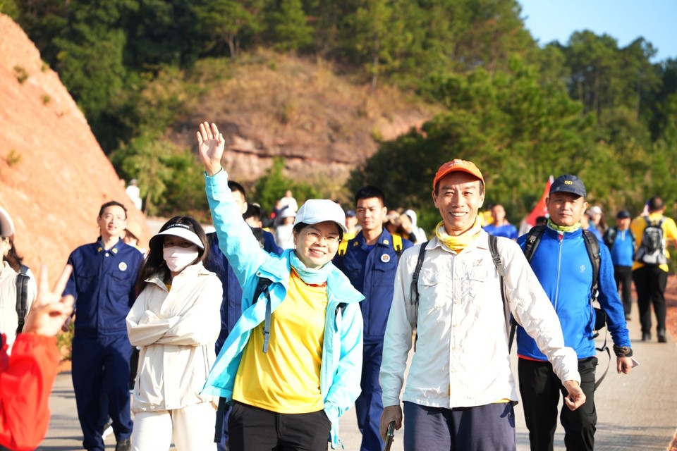 da60a609erf2e73ff6095581a8842e0b