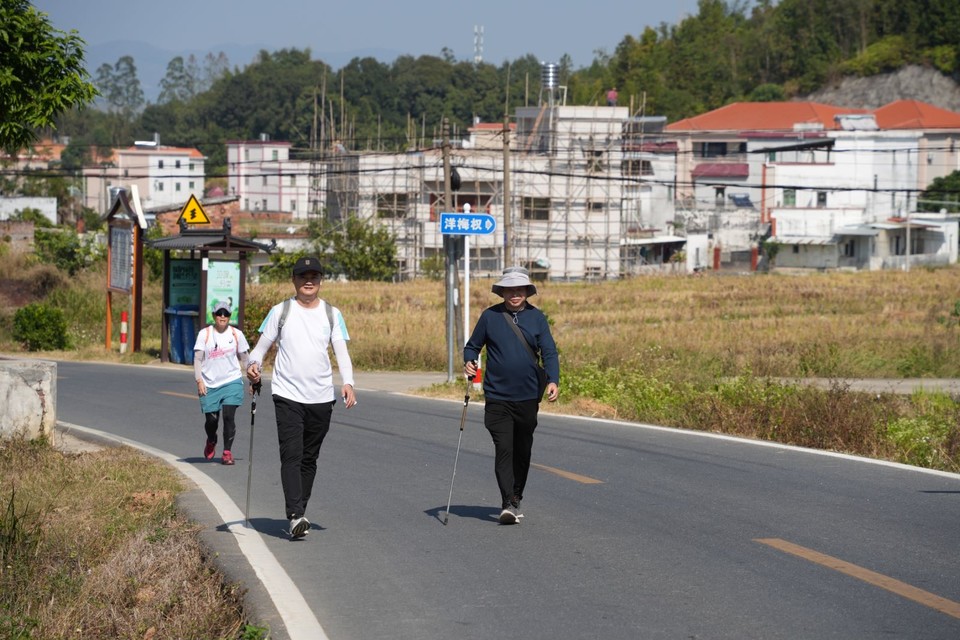 fdd8bd05ej6c26f8603d725371466e56