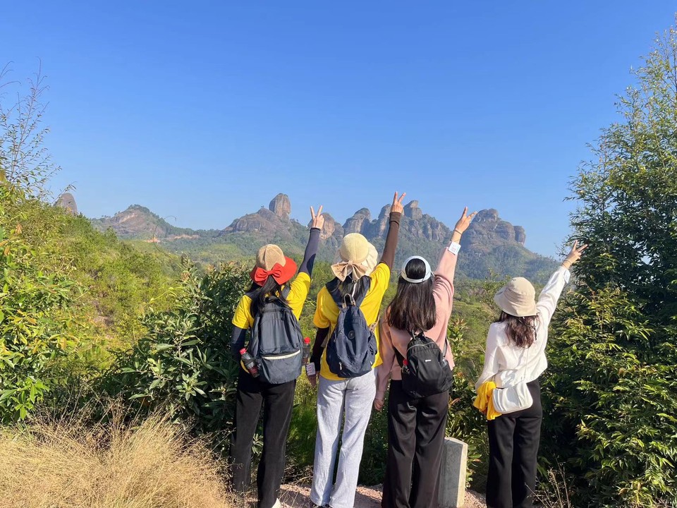 2S9-8o_LcYYiPgvprsA_U0TNDMjJA5dJGjZwvkjExr1DBoGbAADjQq8yzV3O-1uq