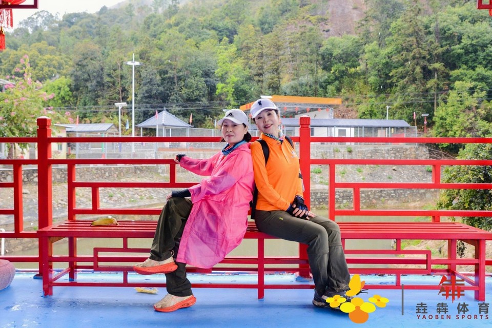 01ffcd9c924df3b19a4eb4c0c75b407