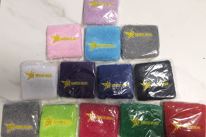 护腕（擦汗、保护手腕、预防筋腱炎）（可积分兑换）