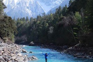 「西藏」7日藏东南冰川季