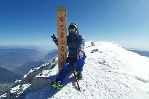 哈巴雪山攀登3日 | 登顶5396米 协作1比1登山