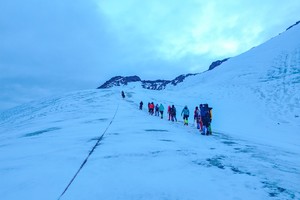 岗什卡技术雪山3日 | 岗什卡三峰技术型雪山3日攀登体验