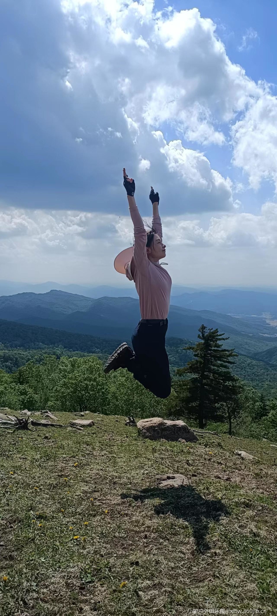 -tv7coxS7vMPfWoUj_a87-QSDDbc7YFHVS6dNMsP53_ugppozLxPtFiD_Bn-vOjT