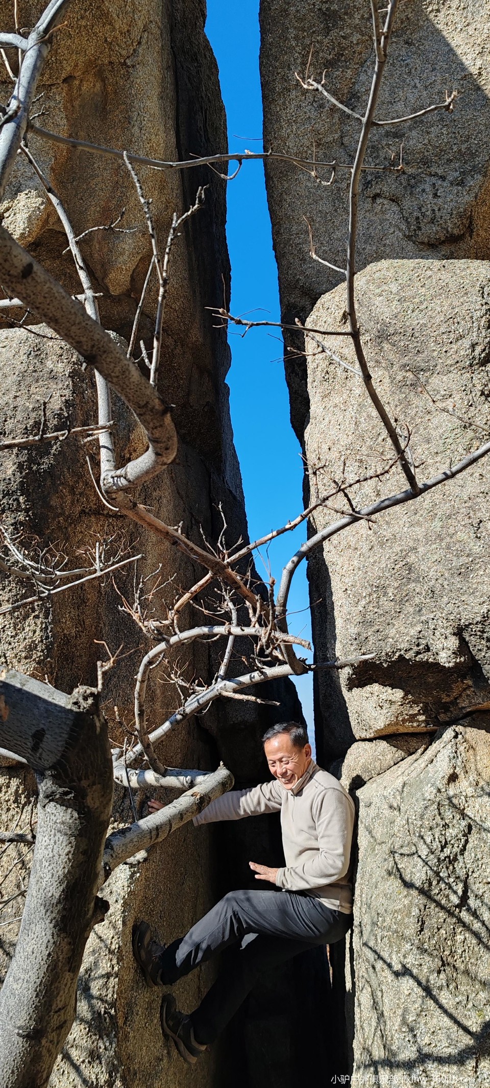 IQPDXO84t8I_6aqMJFCzUdnSp16fKDalWLEbc7W41_QlZs1rtXqfw5CxjmsnMKQy