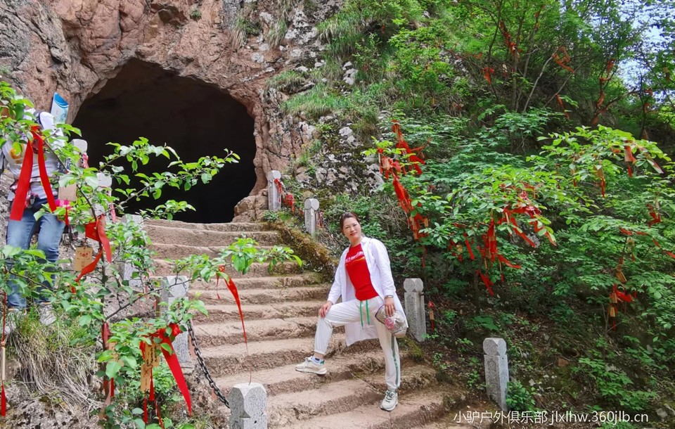 xwkhlTIpNjINql_lIR19Bt5uxEoiQEiOi_OX2Q7-sFefnLUevnXYFL0QeLRemwsV